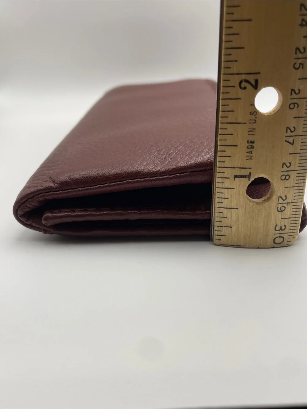 HOBO Wade Women's Leather Tri-fold Wallet in Burgundy